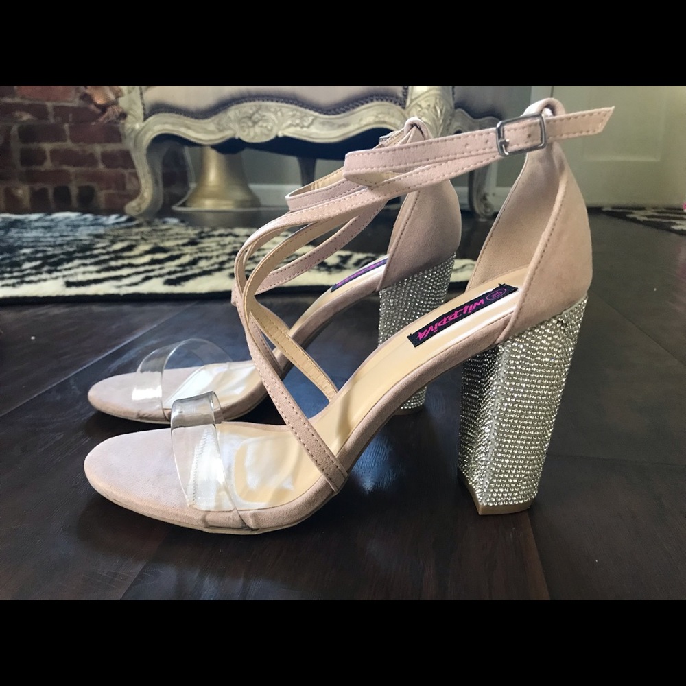 NeW Very beautiful heels - Picture 7 of 8